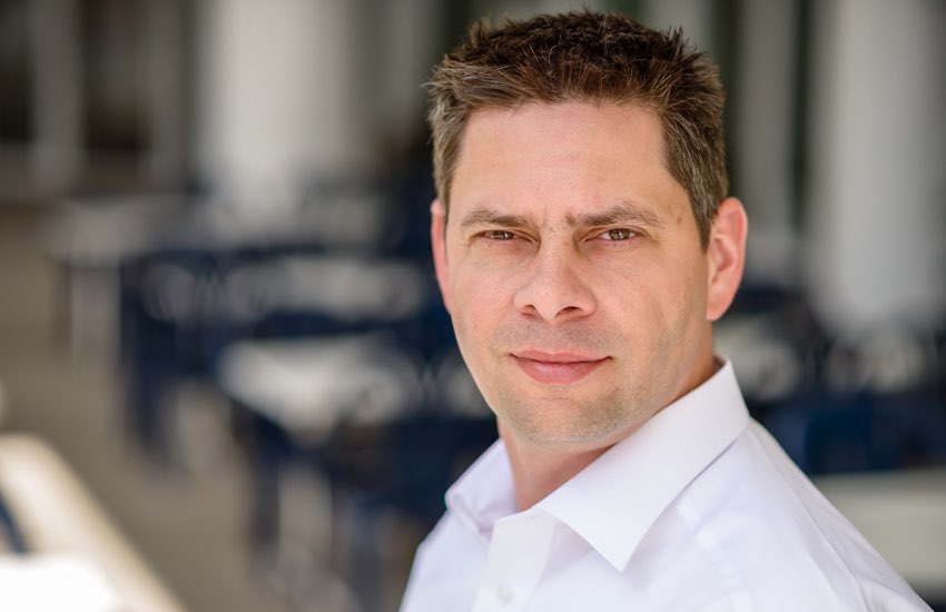 Falk Schmidt Falk Schmidt